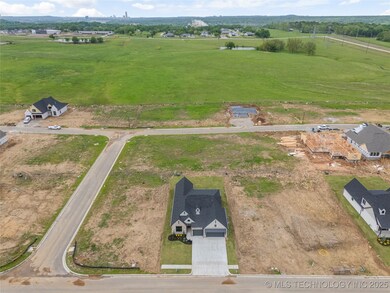 2707 E 135th St S, Bixby, OK 74008 - photo 5