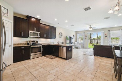 308 Tuscan Ln, Oldsmar, FL 34677 - photo 5