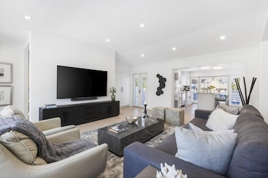 1330 NE 4th Ave, Boca Raton, FL 33432 - photo 3