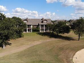 27095 Meadowmore Ct unit 401, Whitney, TX 76692 - photo 4