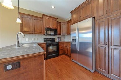 1405 SW 44th St, Lees Summit, MO 64082 - photo 4