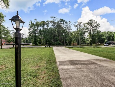 6020 Pine Ave Fleming Island-007-10-Fron