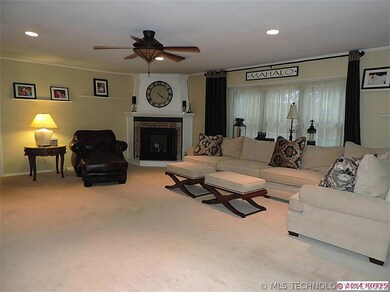 2524 Georgetown Cir, Bartlesville, OK 74006 - photo 6