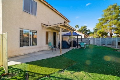 2524 Rising Legend Way, Las Vegas, NV 89106 - photo 5