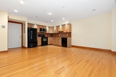 50 Maple St unit 4, Danvers, MA 01923 - photo 4