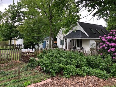 688 Plum St, Indiana, PA 15701 - photo 5