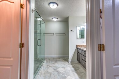 Gorgeous Master Bath