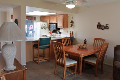 724 S 77th St unit 15, Mesa, AZ 85208 - photo 2