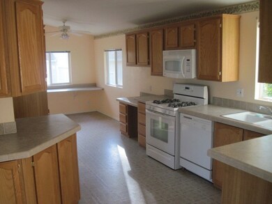 Kitchen2