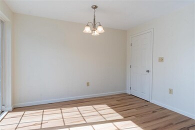 80 E Ridge Rd, MerriMacK, NH 03054 - photo 5