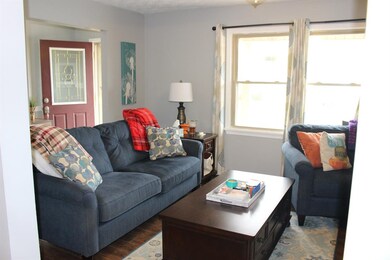 433 Haddix St, Harrodsburg, KY 40330 - photo 5