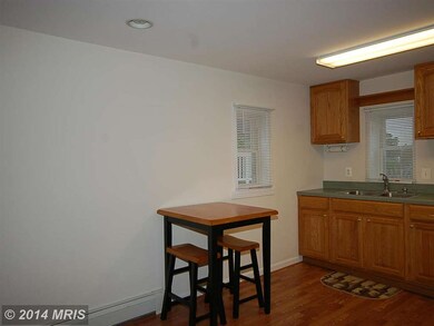 1301 Birch Ave, Halethorpe, MD 21227 - photo 6