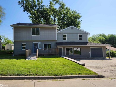 608 E 26th St S, Newton, IA 50208 - photo 3