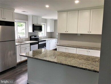 2247 Windsor Cir, Broomall, PA 19008 - photo 6