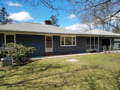 395 Mammoth Rd, Pelham, NH 03076 - photo 3