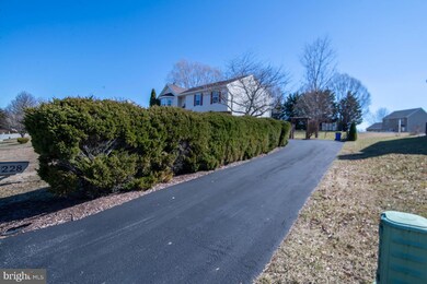 228 Cool Spring Ln, Stewartstown, PA 17363 - photo 4