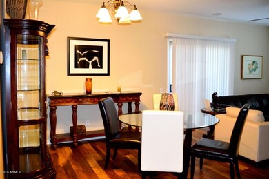 ZacharyDiningMA30359018-0003