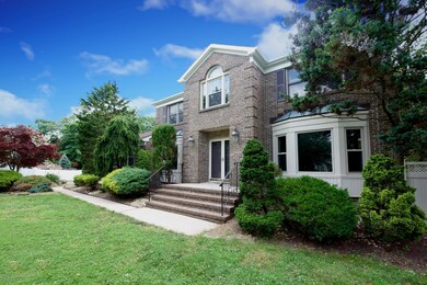 5 Elisa Ct, Manalapan 2