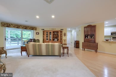 2005 Meadow Glen, Wyomissing, PA 19610 - photo 5