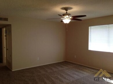 1508 Griffith Ave, Wasco, CA 93280 - photo 2