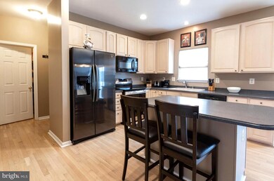 707 Buoy Ct, Annapolis, MD 21409 - photo 3