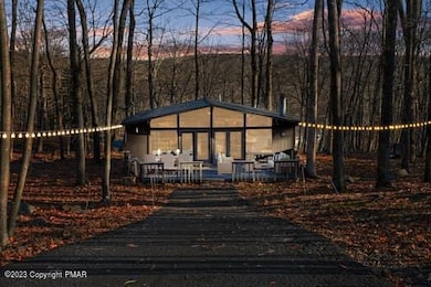 1139 Cardinal Ct, Bushkill, PA 18324 - photo 2