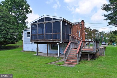 102 Runyon Ct, Manassas Park, VA 20111 - photo 4