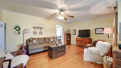 1409 N Clay St, Ennis, TX 75119 - photo 6