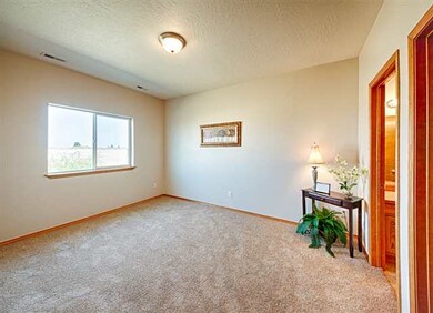 315 Beverly Ave, Medical Lake, WA 99022 - photo 6