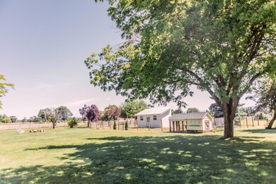 1657 Old Stage Rd, Central Point, OR 97502 - photo 6