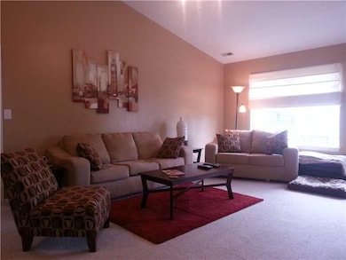 1079 Sunmeadow Cir, Franklin, IN 46131 - photo 4