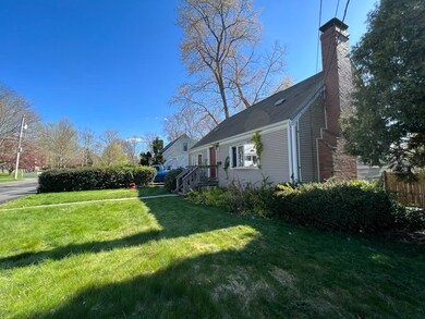 33 Winter St, Whitman, MA 02382 - photo 3