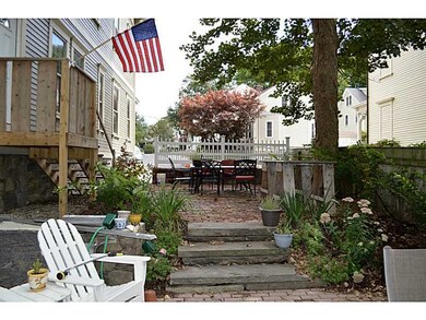 34 Mount Vernon St unit 2, Newport, RI 02840 - photo 6