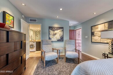 Sitting Area