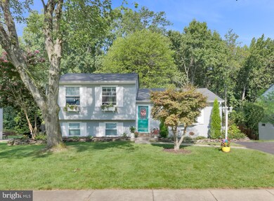 5918 Peregrine Dr, Burke, VA 22015 - photo 2