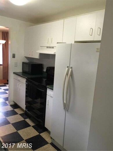 1502 Flanders Ln unit J, Harwood, MD 20776 - photo 4