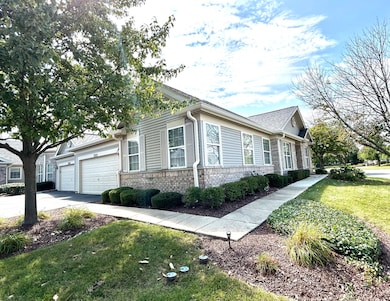 21531 Wolf Lake Way, Crest Hill, IL 60403 - photo 2