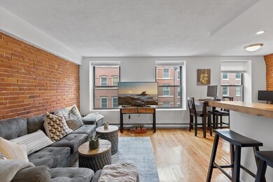 117 Fulton St unit 2, Boston, MA 02109 - photo 3