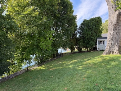 821 Merrimack Ave, Dracut, MA 01826 - photo 5