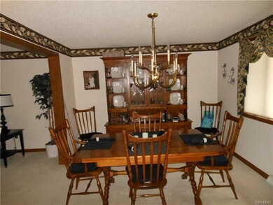 873 Thomas Fox Dr W, North Tonawanda, NY 14120 - photo 6