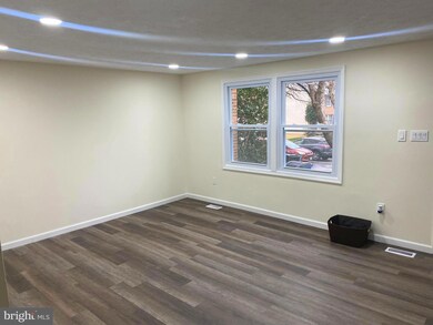 19124 Partridge Wood Dr, Germantown, MD 20874 - photo 4