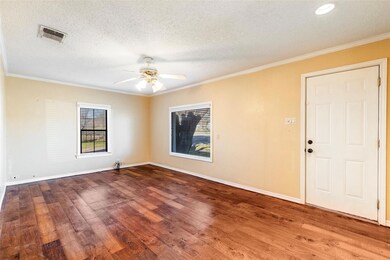 109 W 2nd St, Weatherford, TX 76086 - photo 7