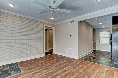 1501 Hyde Park Blvd unit 15, Houston, TX 77006 - photo 7