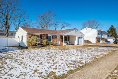 10 Ivy Pl Howell Township NJ-large-002-0