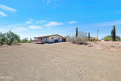 937 E Saddle Butte St-2