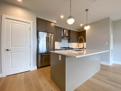 1650 Commonwealth Ave unit 404, Boston, MA 02135 - photo 2