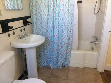 10 Machowski St, West Warwick, RI 02893 - photo 6