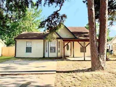 928 Arizona Ave, Wake Village, TX 75501 - photo 2