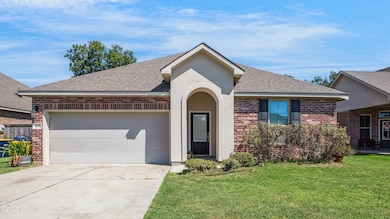 211 Saddle Crest Dr, Lafayette, LA 70507 - photo 2