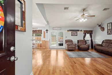 925 County Road 3709, Splendora, TX 77372 - photo 3